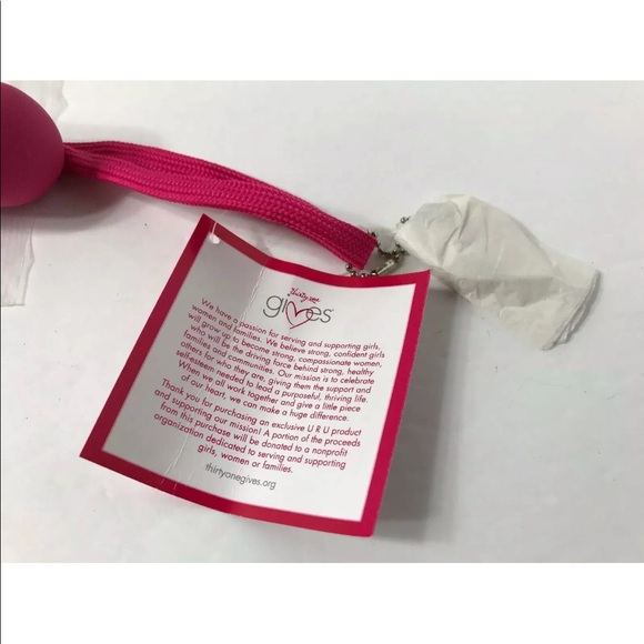 Thirty-one Hot Pink/White Polkadot Umbrella - Picture 8 of 10